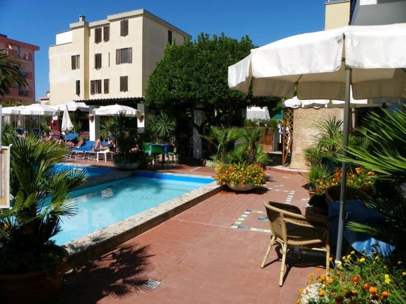 Hotel La Playa Альгеро Екстер'єр фото