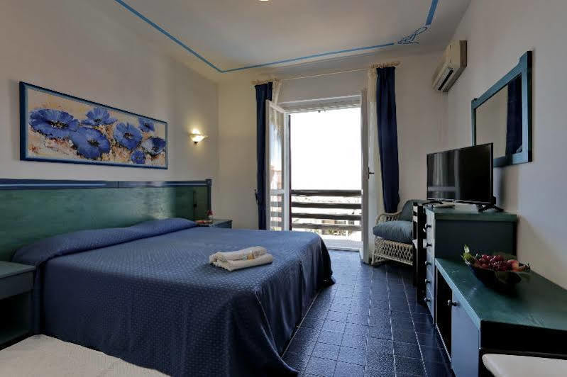 Hotel La Playa Альгеро Екстер'єр фото